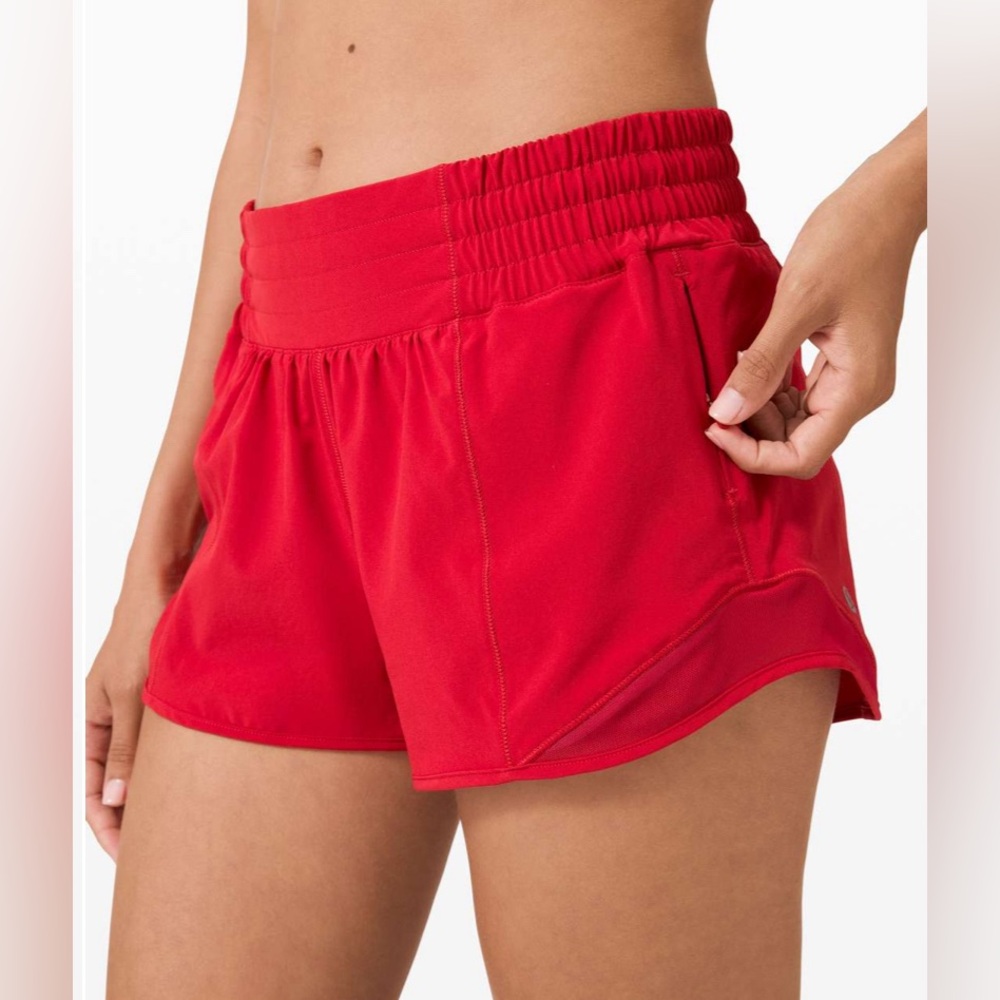 Lululemon Hotty Hot Short *High-Rise 2.5" (dark red)